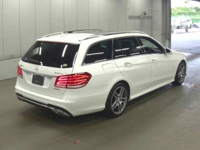 MERCEDES BENZ E CLASS STATION WAGON