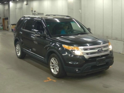 FORD EXPLORER
