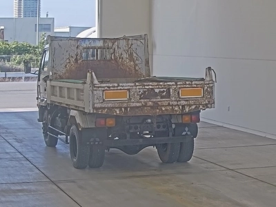 MITSUBISHI FUSO FIGHTER MIGNON