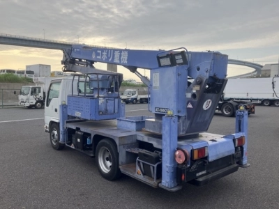 ISUZU ELF