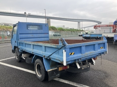 MITSUBISHI CANTER