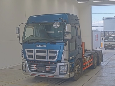 ISUZU GIGA