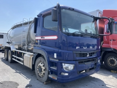 MITSUBISHI FUSO SUPER GREAT