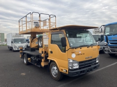 ISUZU ELF