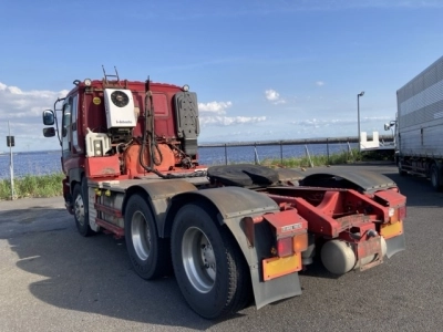 ISUZU GIGA