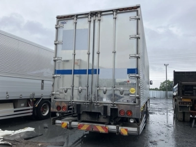 ISUZU GIGA