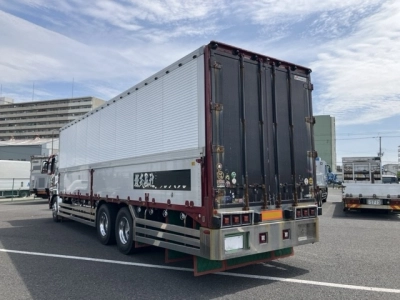 MITSUBISHI FUSO SUPER GREAT