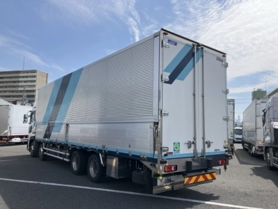NISSAN DIESEL (UD) QUON