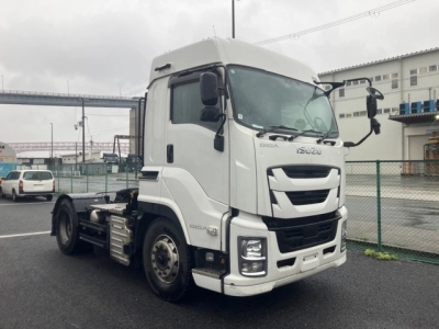 ISUZU GIGA