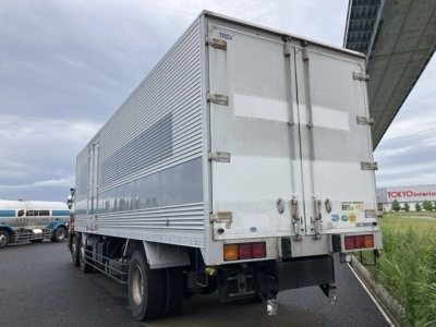 NISSAN DIESEL (UD) QUON