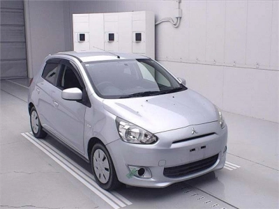 MITSUBISHI MIRAGE