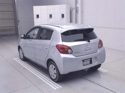 MITSUBISHI MIRAGE