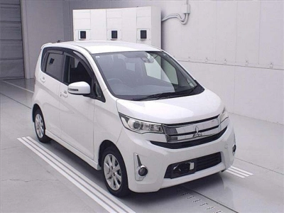 MITSUBISHI EK CUSTOM