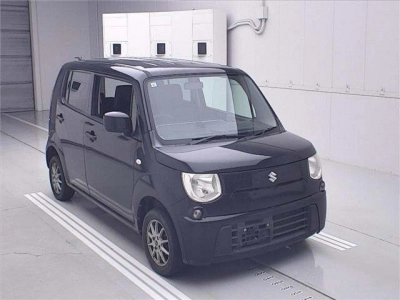 SUZUKI MRWAGON