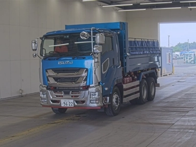 ISUZU GIGA