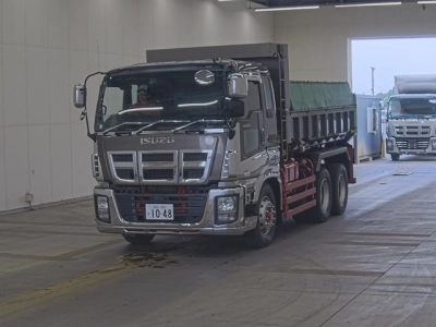 ISUZU GIGA