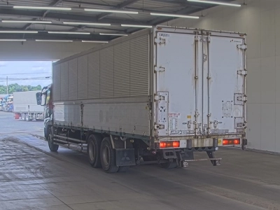 MITSUBISHI FUSO SUPER GREAT