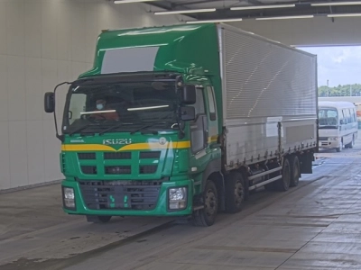 ISUZU GIGA