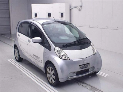 MITSUBISHI I