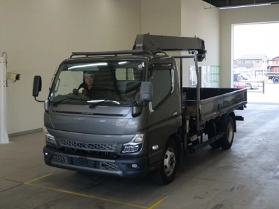 MITSUBISHI CANTER