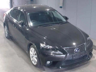 LEXUS IS
