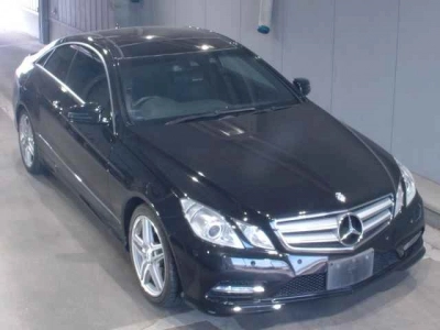 MERCEDES BENZ E CLASS