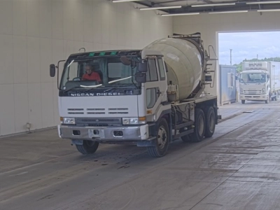 NISSAN DIESEL (UD) BIG THUMB