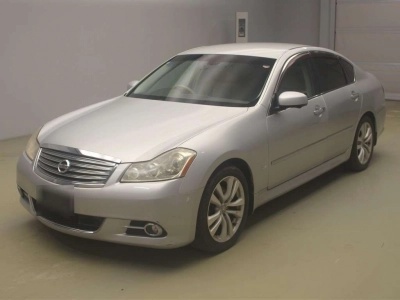 NISSAN FUGA