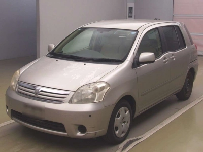 TOYOTA RAUM