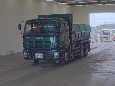 ISUZU GIGA
