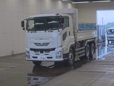 ISUZU GIGA