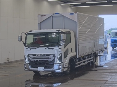 ISUZU FORWARD