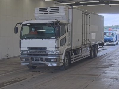 MITSUBISHI FUSO SUPER GREAT
