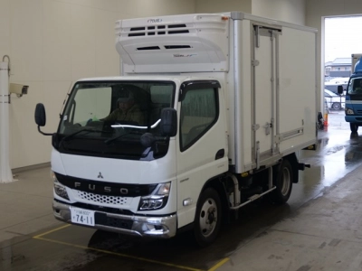 MITSUBISHI CANTER