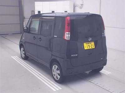 NISSAN ROOX