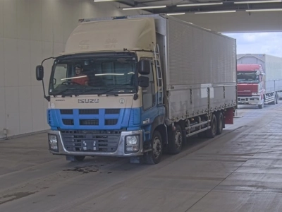 ISUZU GIGA