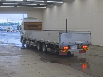 NISSAN DIESEL (UD) QUON