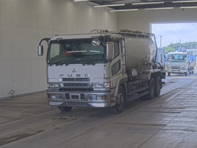 MITSUBISHI FUSO SUPER GREAT