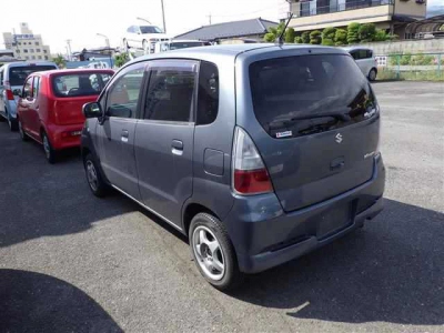 SUZUKI MRWAGON