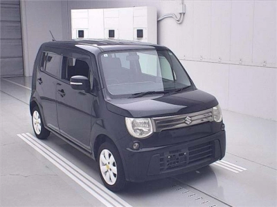 SUZUKI MRWAGON