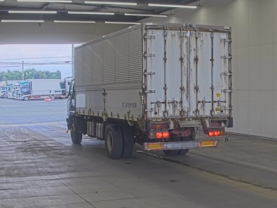 MITSUBISHI FUSO FIGHTER
