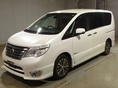 NISSAN SERENA