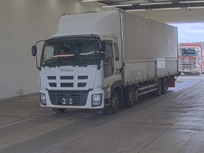 ISUZU GIGA