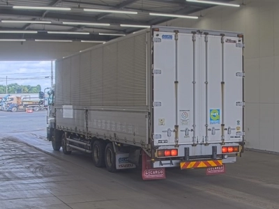 ISUZU GIGA