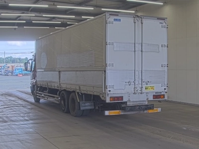MITSUBISHI FUSO SUPER GREAT