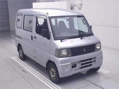 MITSUBISHI MINICAB