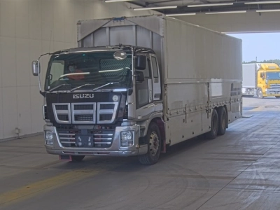 ISUZU GIGA