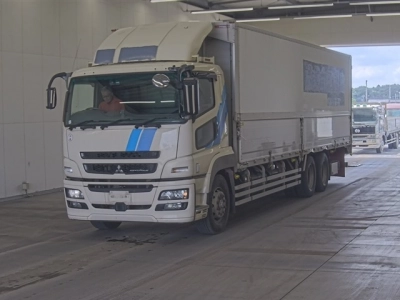 MITSUBISHI FUSO SUPER GREAT