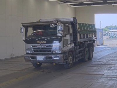 ISUZU GIGA
