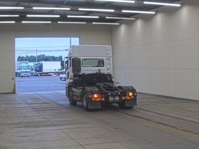 NISSAN DIESEL (UD) QUON